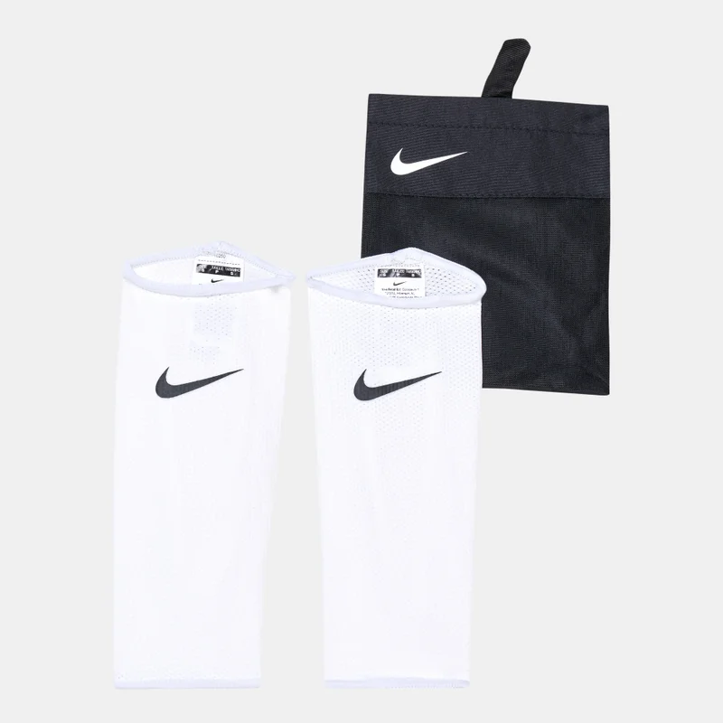 Nike Guard Lock Football Guard Sleeves (1 Pair)